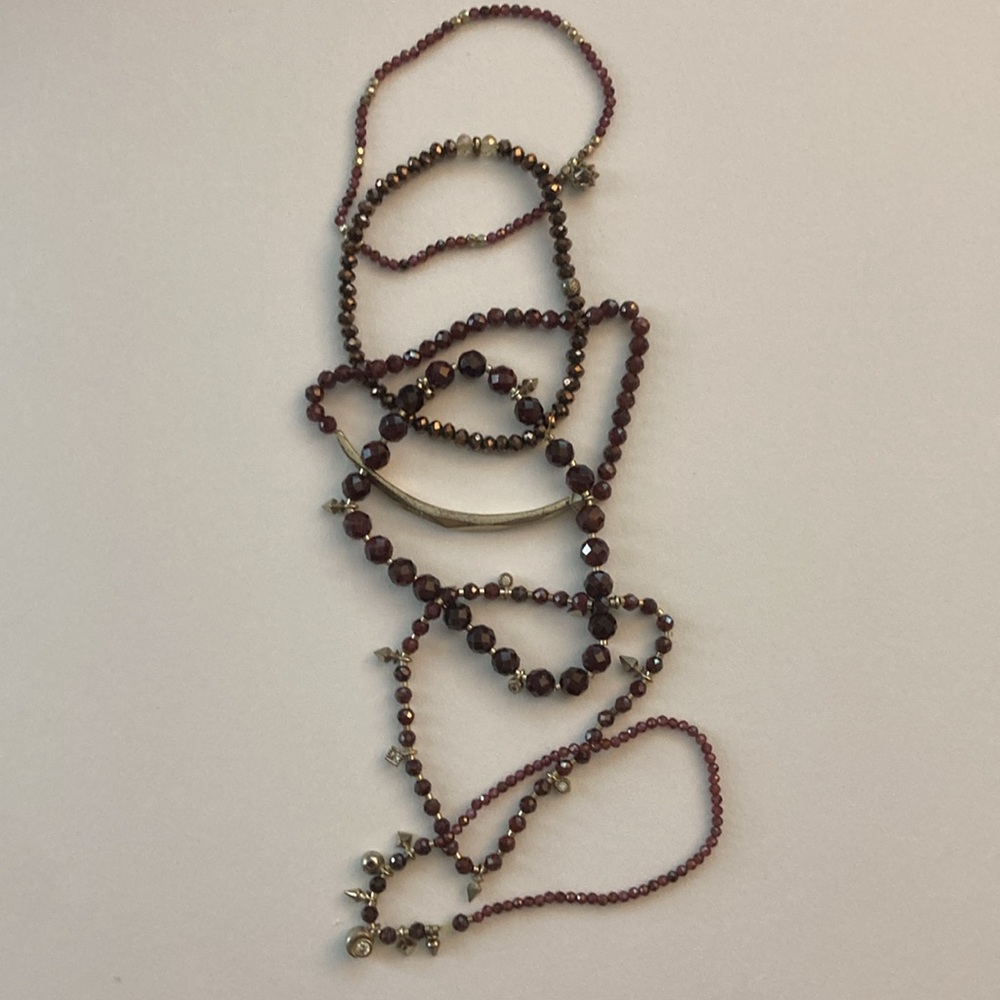 Kendra Scott maroon bead stack